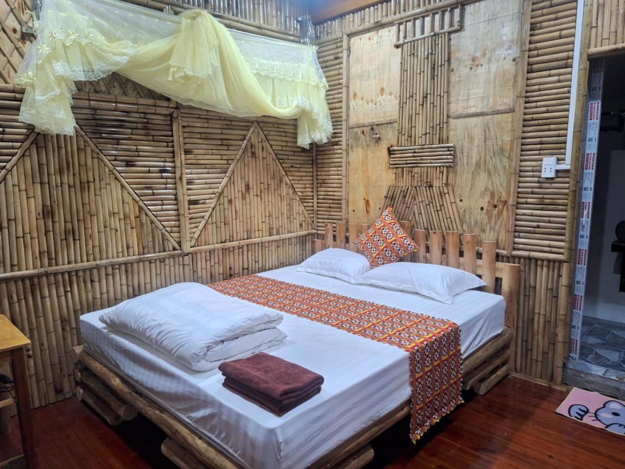 Homestay Meovac Ethnic Homes *